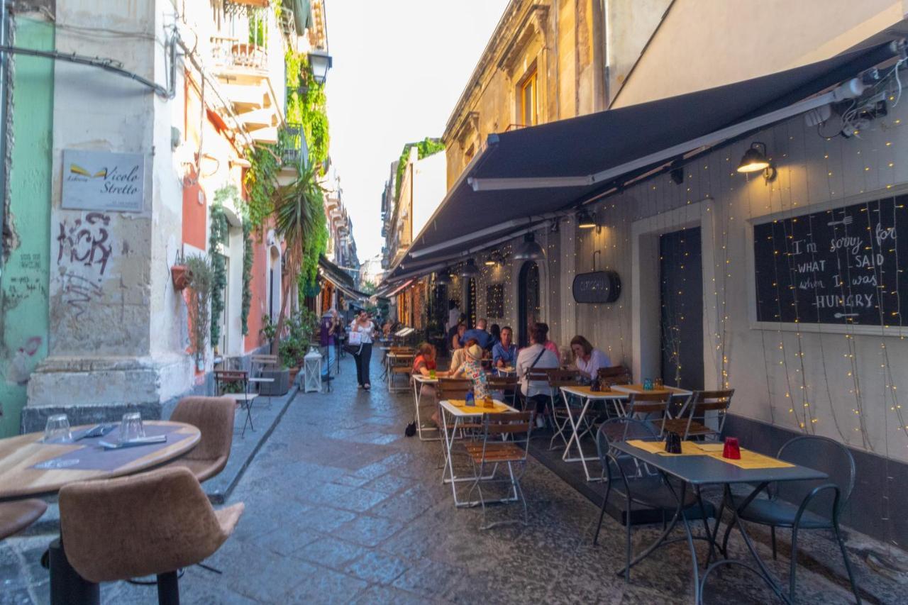 L'Angoletto Del Viaggiatore كاتانيا المظهر الخارجي الصورة